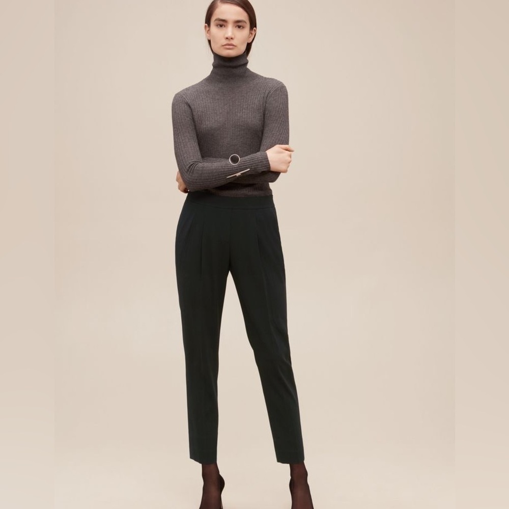 ARITZIA BABATON Japanese fabric pleated high waisted straight leg black pant 2
